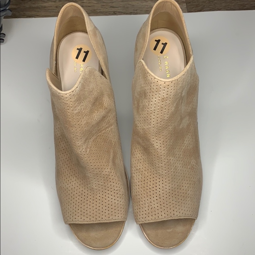 Cole Haan women’s Shoe